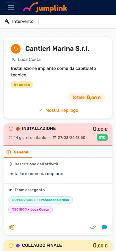 Jumplink da smartphone: dashboard con KPI, elenco clienti e dettaglio di un intervento, interfaccia responsive